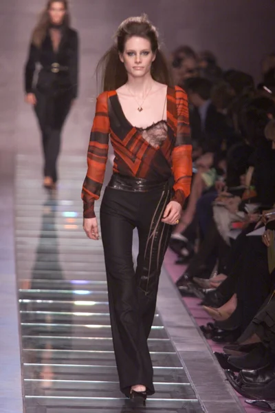 Look 45